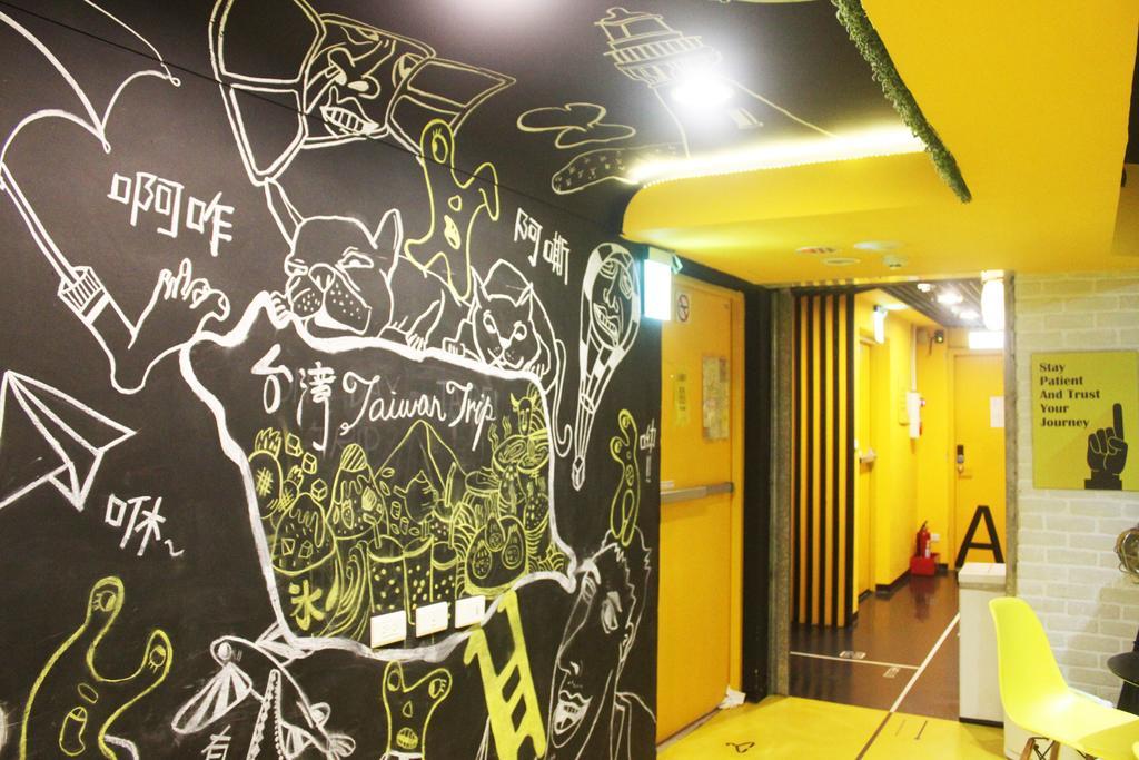 Here X There Hostel Taipei Main Station Экстерьер фото