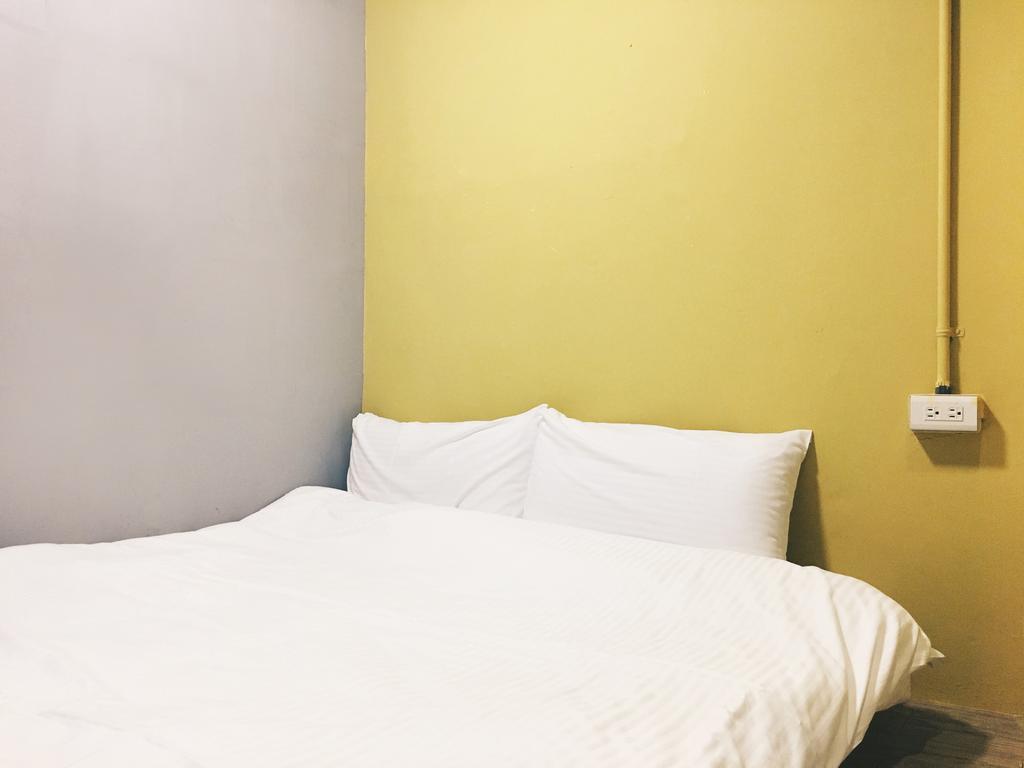 Here X There Hostel Taipei Main Station Экстерьер фото